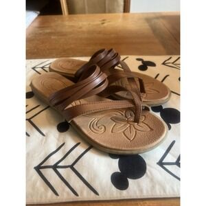 B.O.C Womens Size 8 M US EUC Alisha Brown Strappy Slip On Thong Toe Loop Sandals